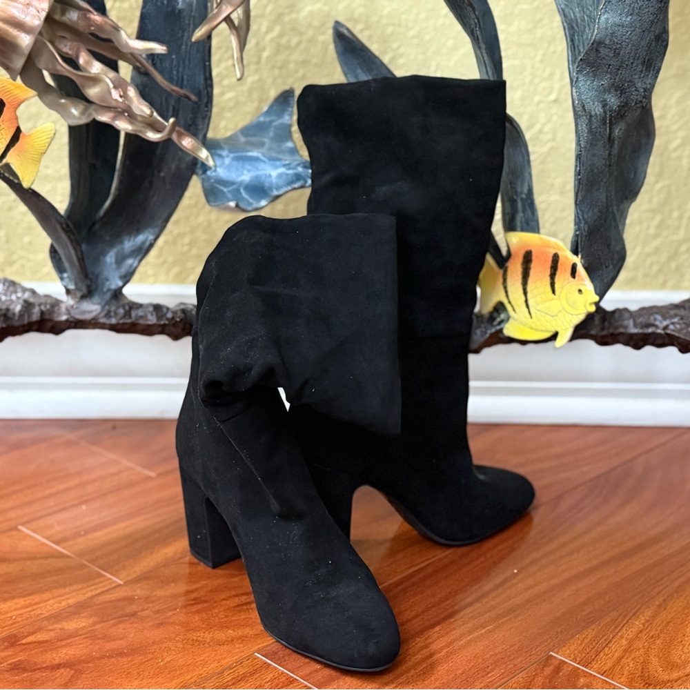 Elegant Black Suede Women's Boots